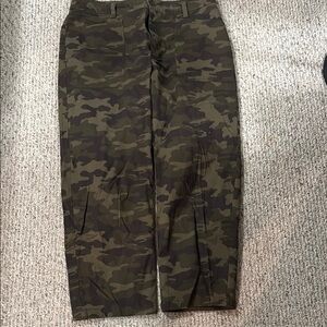 Girls Camouflage Cargo Pants